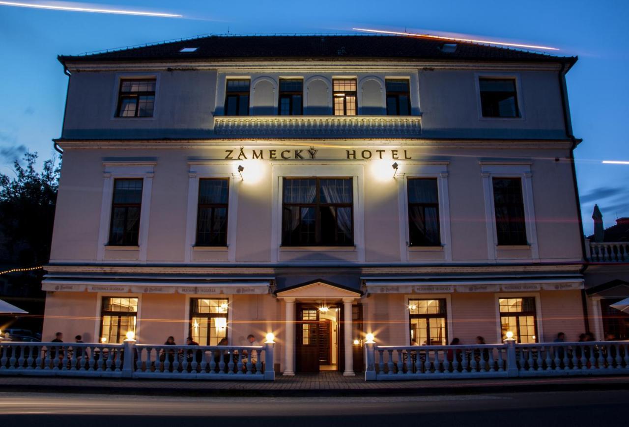 Grandhotel Sluchatko - Ex Zamecky Hotel Vranov nad Dyjí Kültér fotó